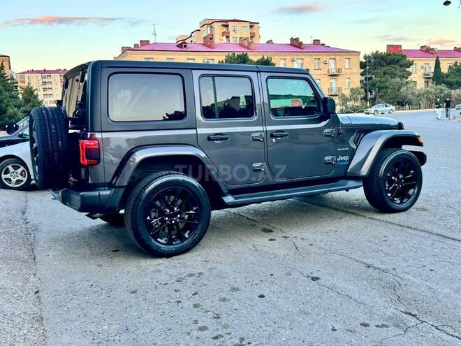 Jeep Wrangler-7