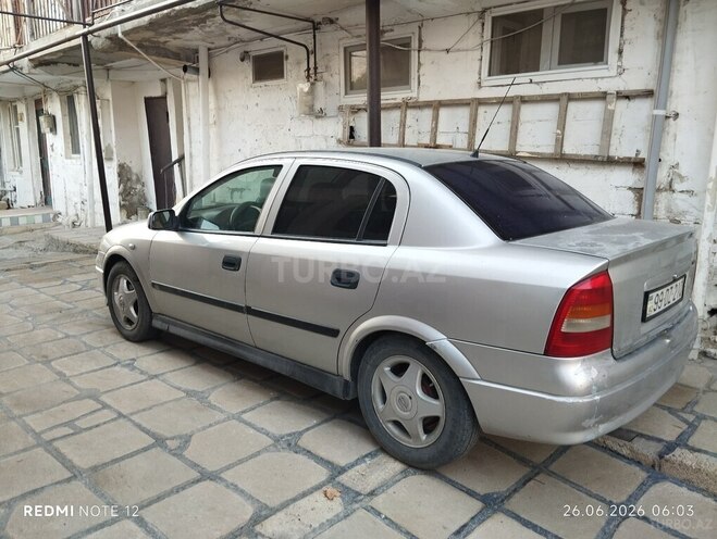 Opel Astra-4