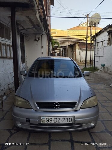 Opel Astra-1