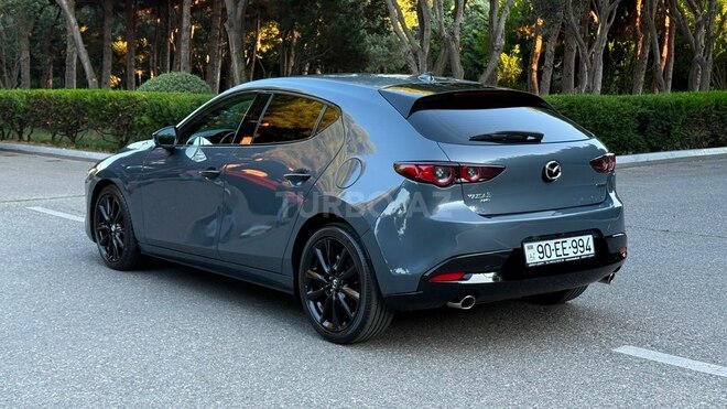Mazda 3-6