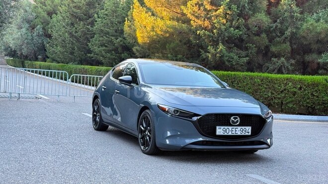 Mazda 3-3