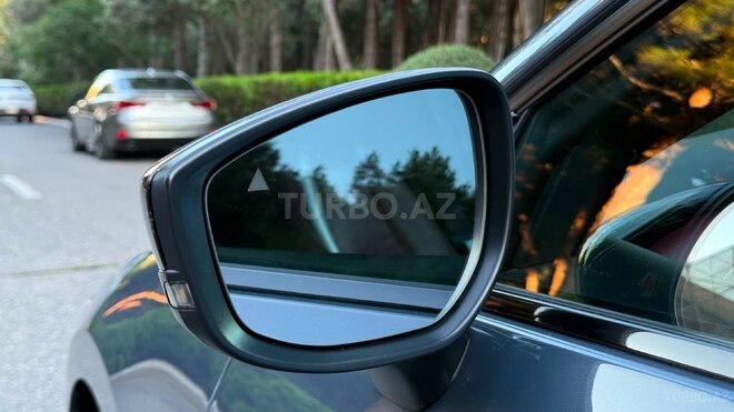 Mazda 3-19