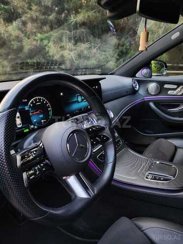 Mercedes E 300 e 4MATIC-11