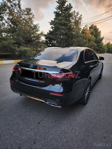 Mercedes E 300 e 4MATIC-7