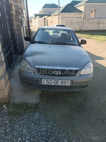 LADA (VAZ) Priora-1