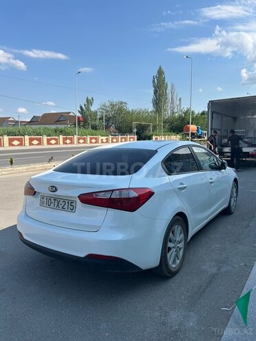 Kia Cerato-4