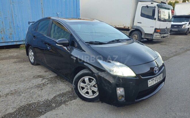 Toyota Prius-3