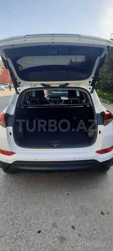 Hyundai Tucson-5