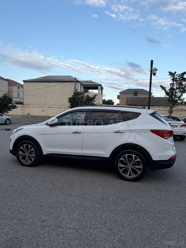 Hyundai Santa Fe-12