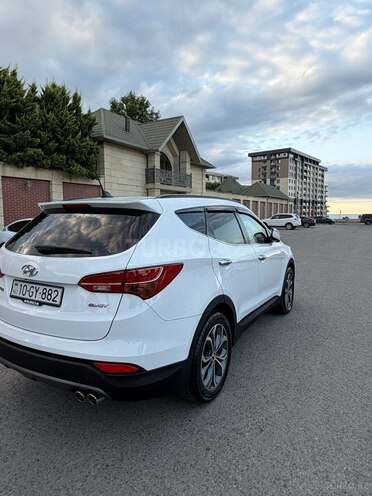 Hyundai Santa Fe-6