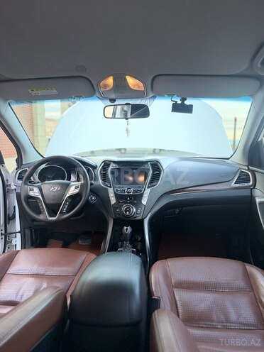 Hyundai Santa Fe-18