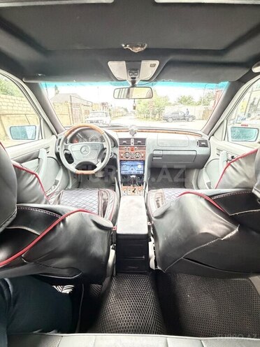 Mercedes C 280-8