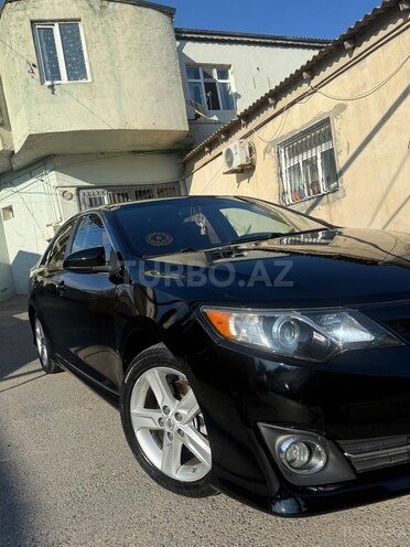 Toyota Camry-3