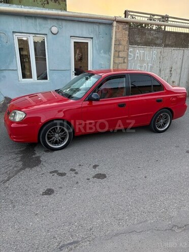 Hyundai Accent-3