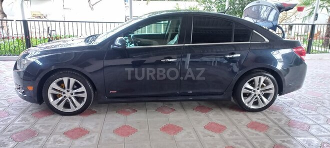 Chevrolet Cruze-2