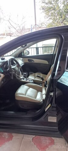 Chevrolet Cruze-5