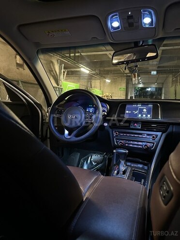 Kia K5-7
