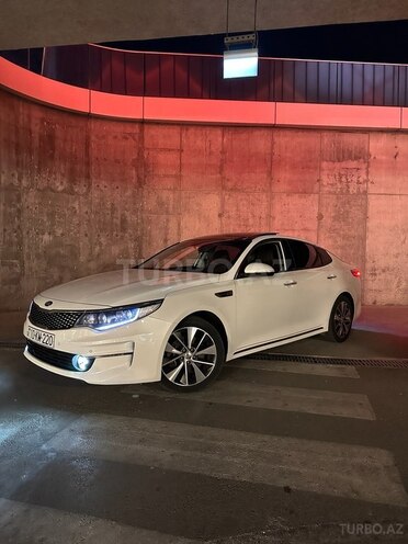 Kia K5-10