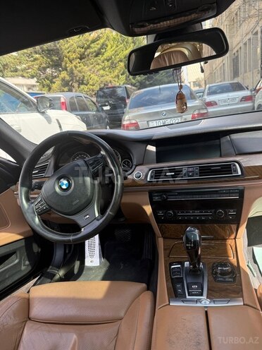 BMW 750-4