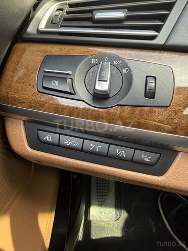 BMW 750-6