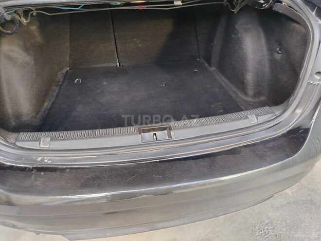 Renault Fluence-8