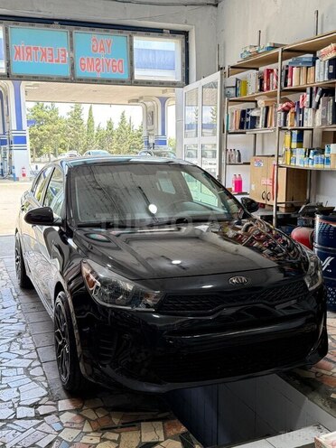 Kia Rio-7