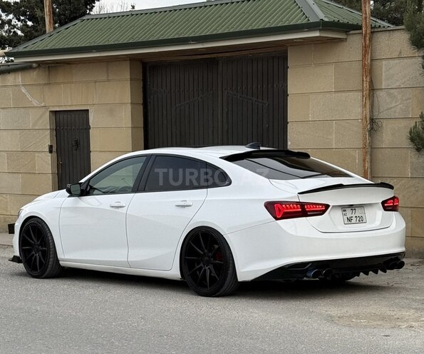 Chevrolet Malibu-14