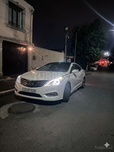 Hyundai Azera-6