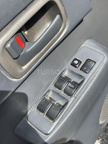 Toyota RAV4-14