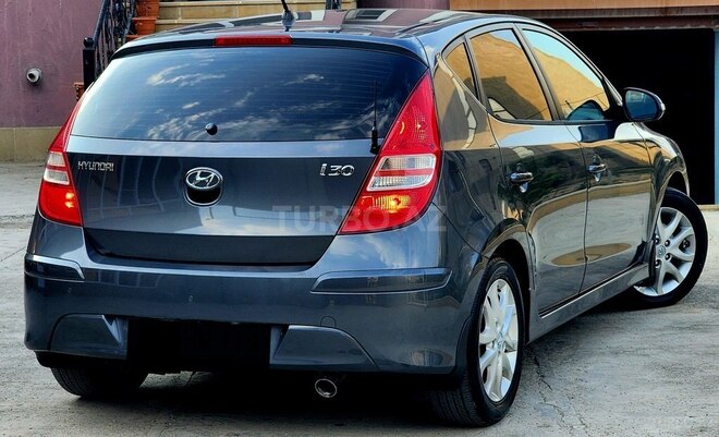 Hyundai i30-3