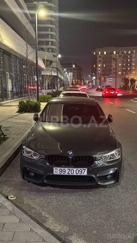 BMW 330-1