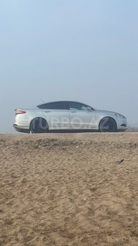 Ford Fusion (North America)-10