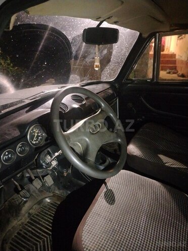 LADA (VAZ) 2106-4
