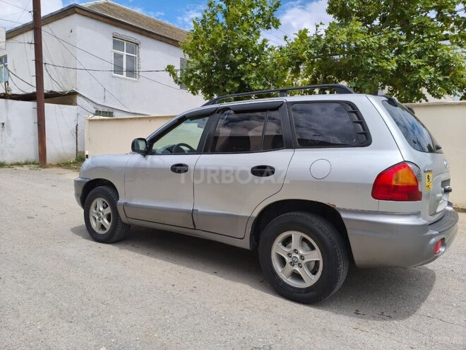 Hyundai Santa Fe-3