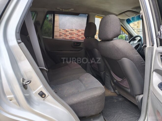 Hyundai Santa Fe-9