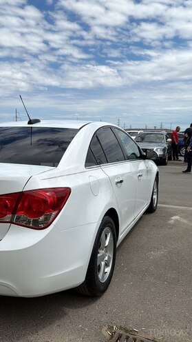 Chevrolet Cruze-4