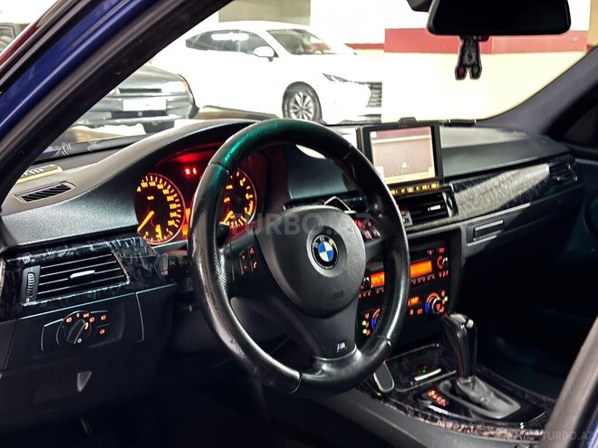 BMW 323-13