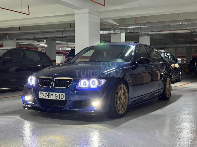 BMW 323-8