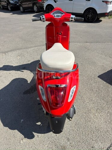 Vespa Primavera 50-5