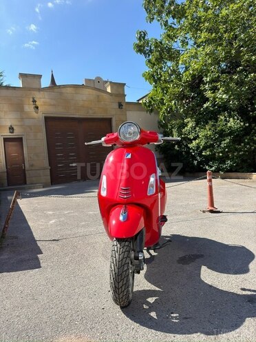 Vespa Primavera 50-3