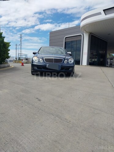Mercedes E 220-6