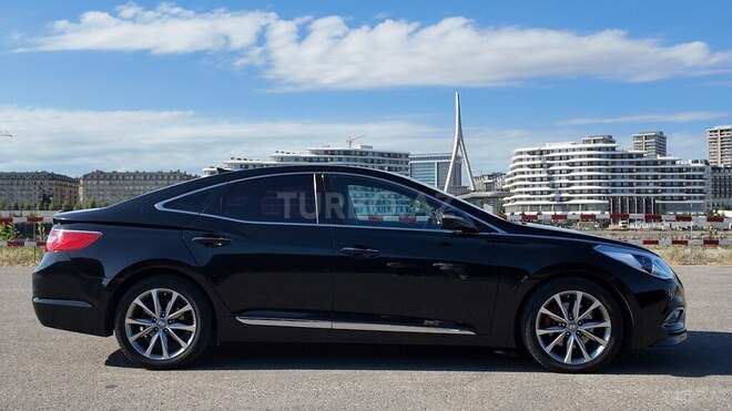 Hyundai Grandeur-5