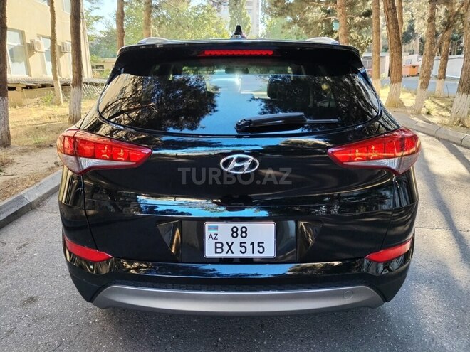 Hyundai Tucson-12