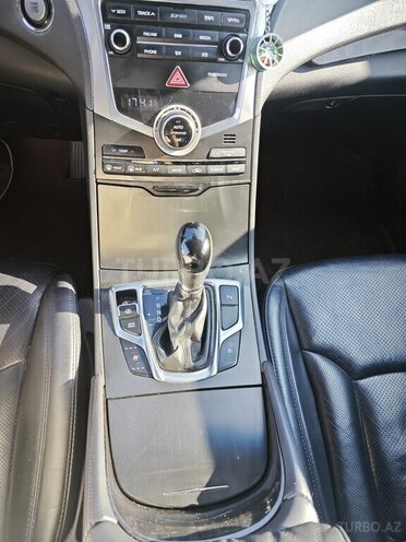 Hyundai Grandeur-21