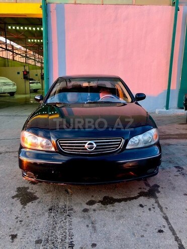 Nissan Maxima-1
