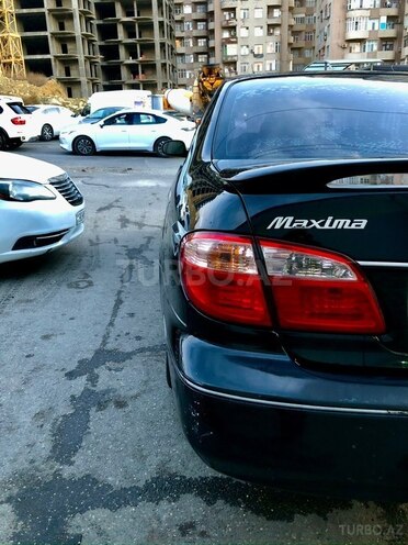 Nissan Maxima-4