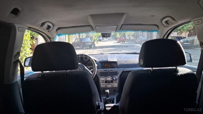 Opel Astra-3