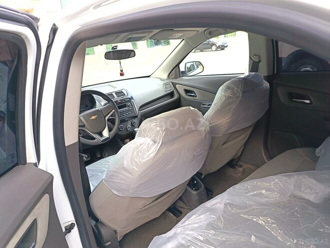 Chevrolet Cobalt-6