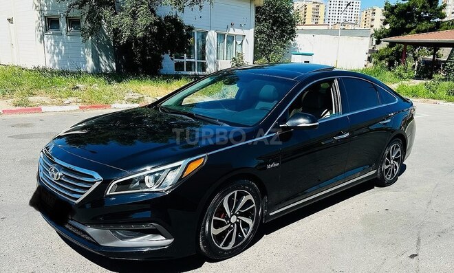 Hyundai Sonata-4