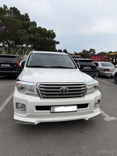 Toyota Land Cruiser-1